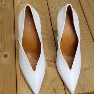 Victoria Beckham Eva Pump White 37 STEAL!!!